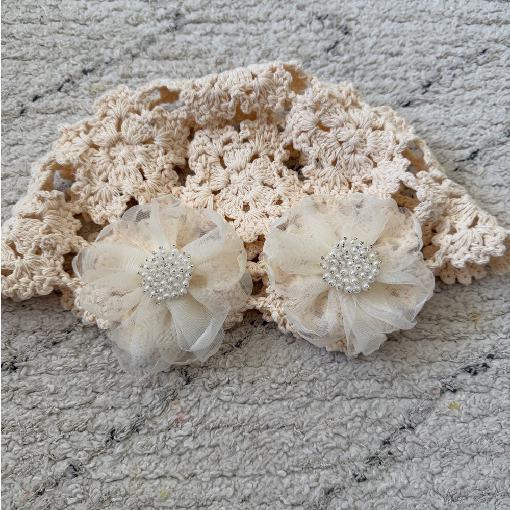 Elegant Cream Floral hat